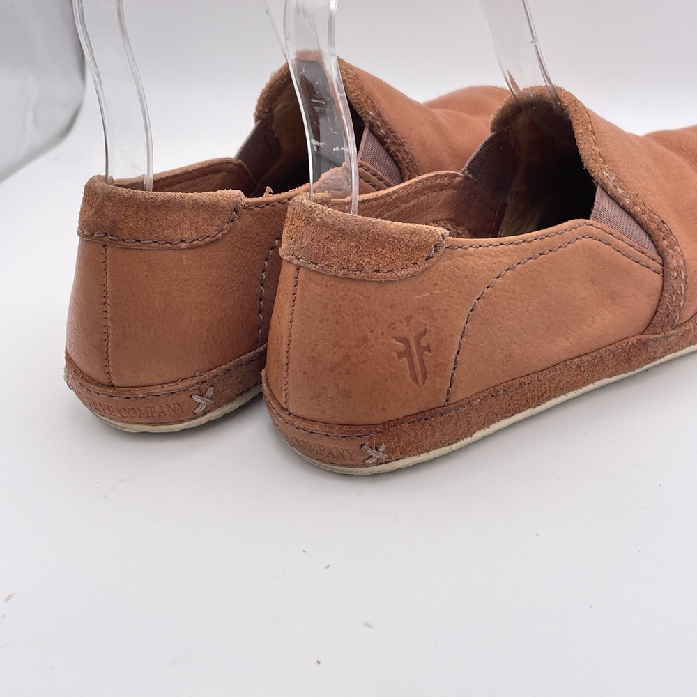 FRYE Dean‎ Artisan Shoes Women's 6.5 Brown Soft Leather Slip-On Flats Bohemian - Picture 8 of 12